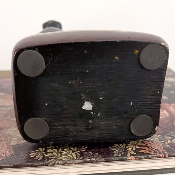 Vintage 8in Black Labrador Retriever Dog Figurine Statue Gold Collar - Picture 8 of 8